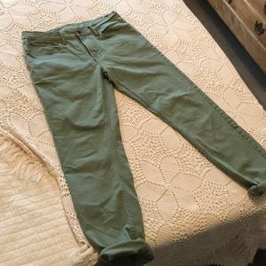 Men’s olive green pants